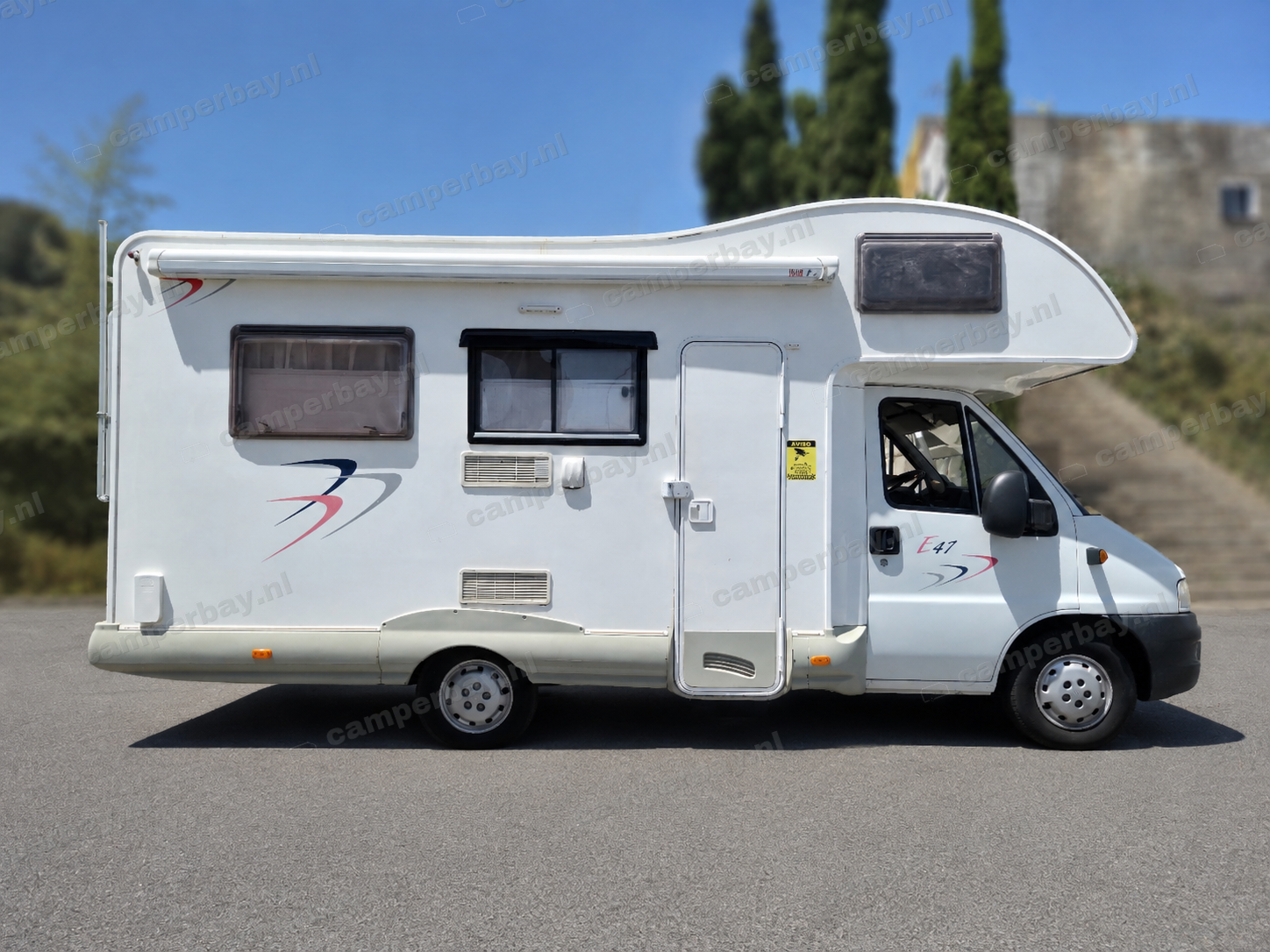 Motorhome JOINT1 – 6 Berths